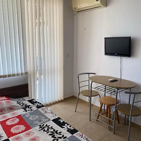 студио равда, първа линия- гледка море Appartement Ravda