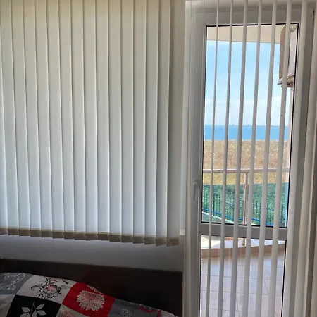 студио равда, първа линия- гледка море Appartement